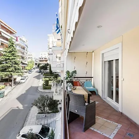 жилье целиком Thessaloniki