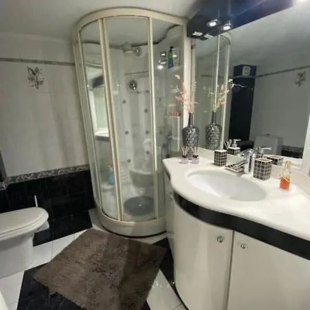 жилье целиком