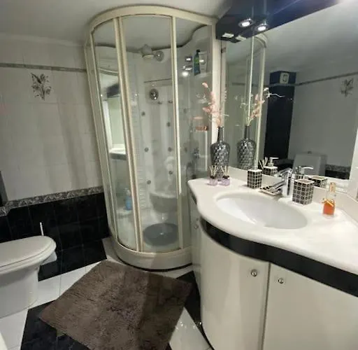 жилье целиком