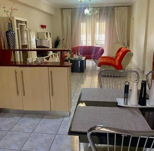 жилье целиком * 塞萨洛尼基