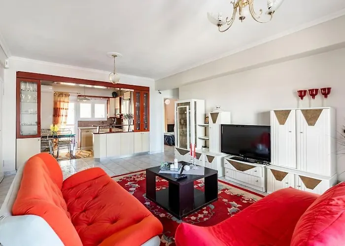 жилье целиком * 塞萨洛尼基